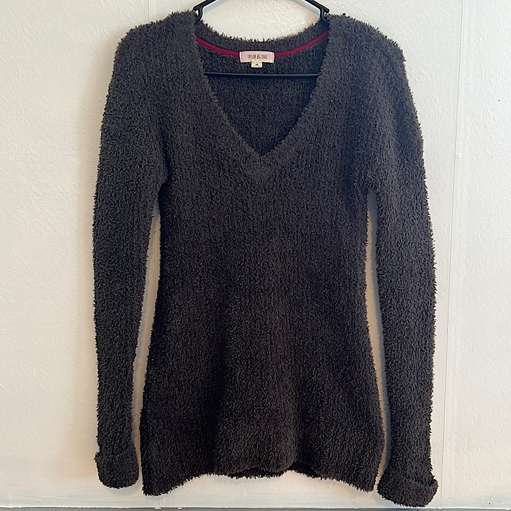 V- neck Sweater